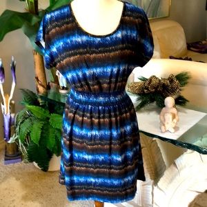 SZ L Delirious NWOT SCOOP NECK DRESS Blues and Brown Tones